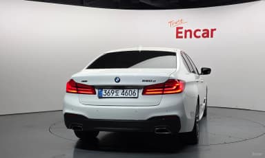 5 Series (G30)