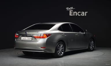 New ES300h