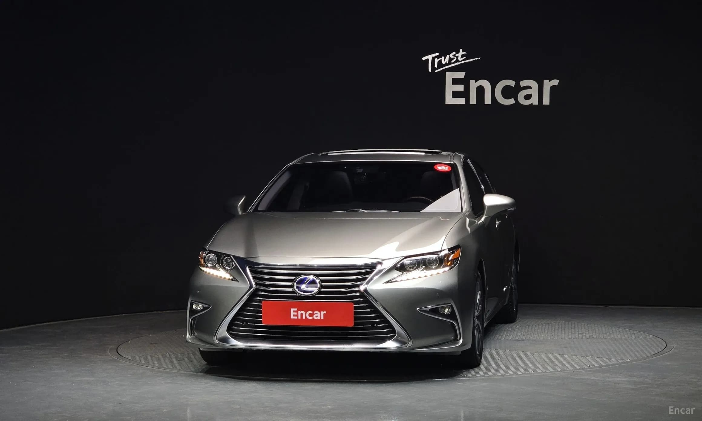 New ES300h