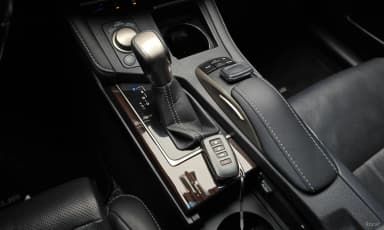 New ES300h