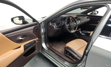 ES300h 7th Generation