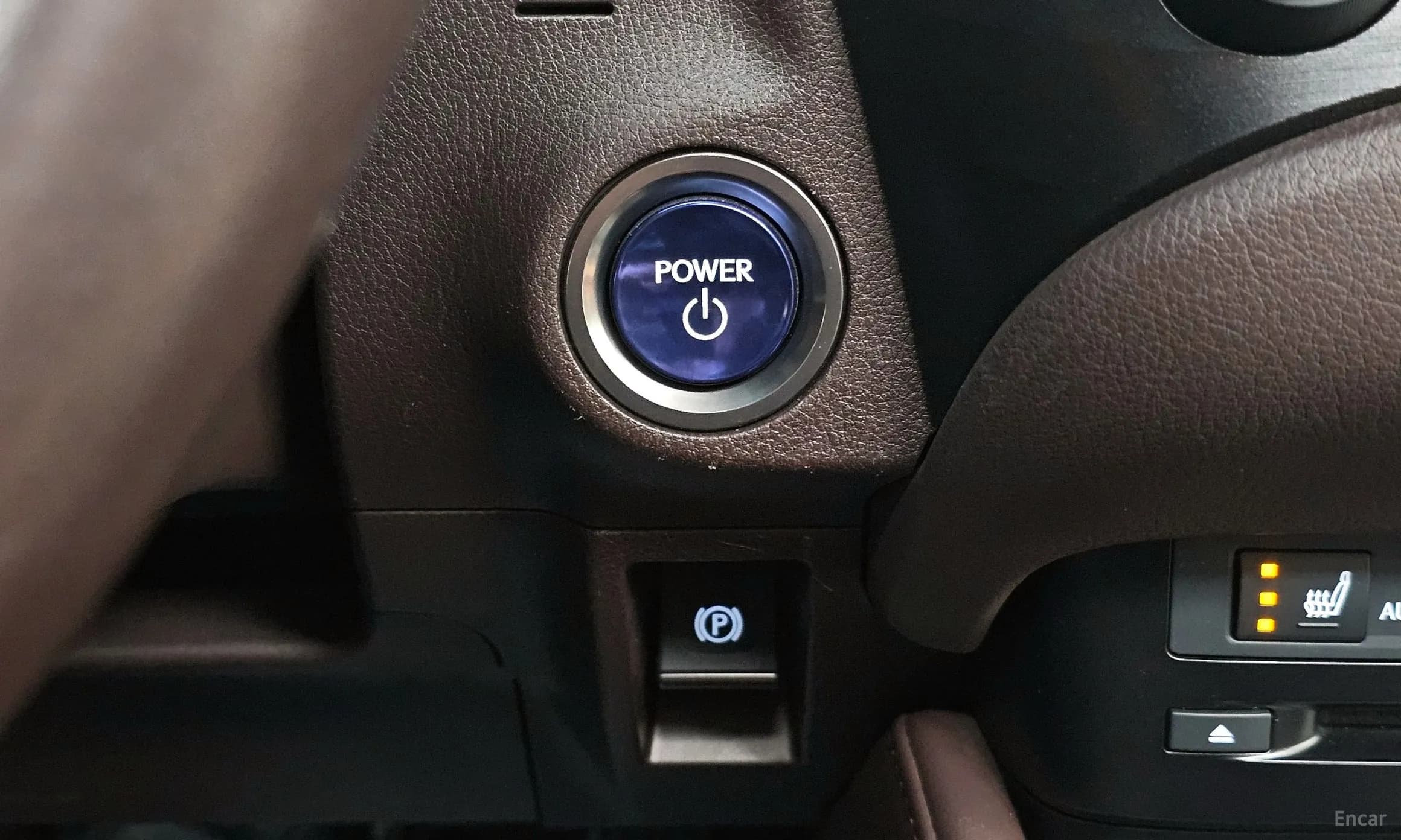 ES300h 7th Generation