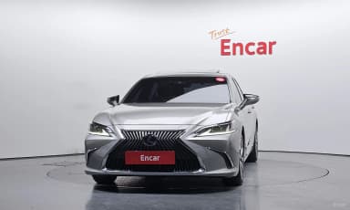 ES300h 7th Generation