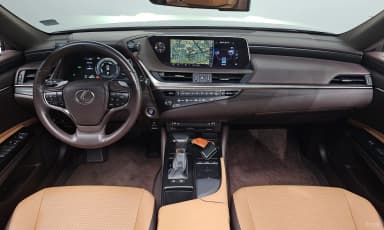 ES300h 7th Generation