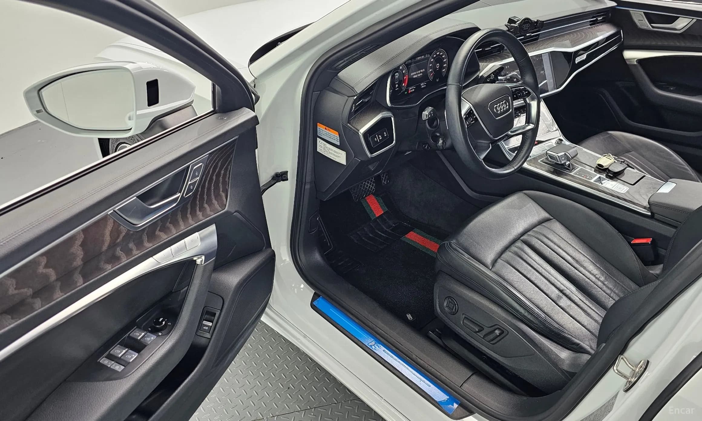 A6 (C8)