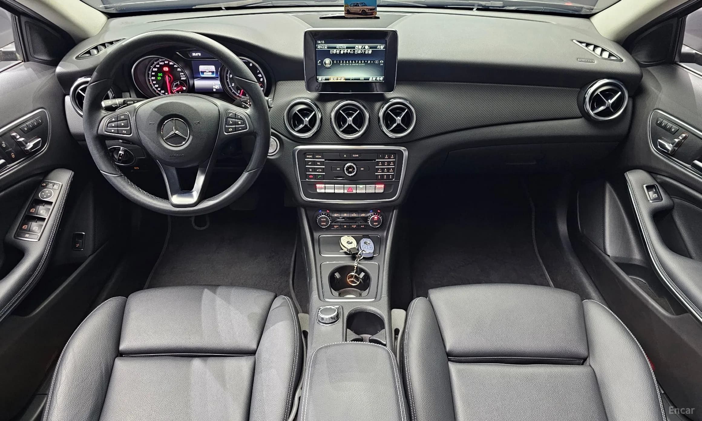 GLA-Class X156