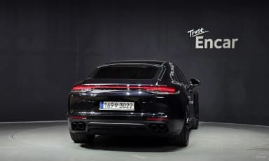 Panamera (971)