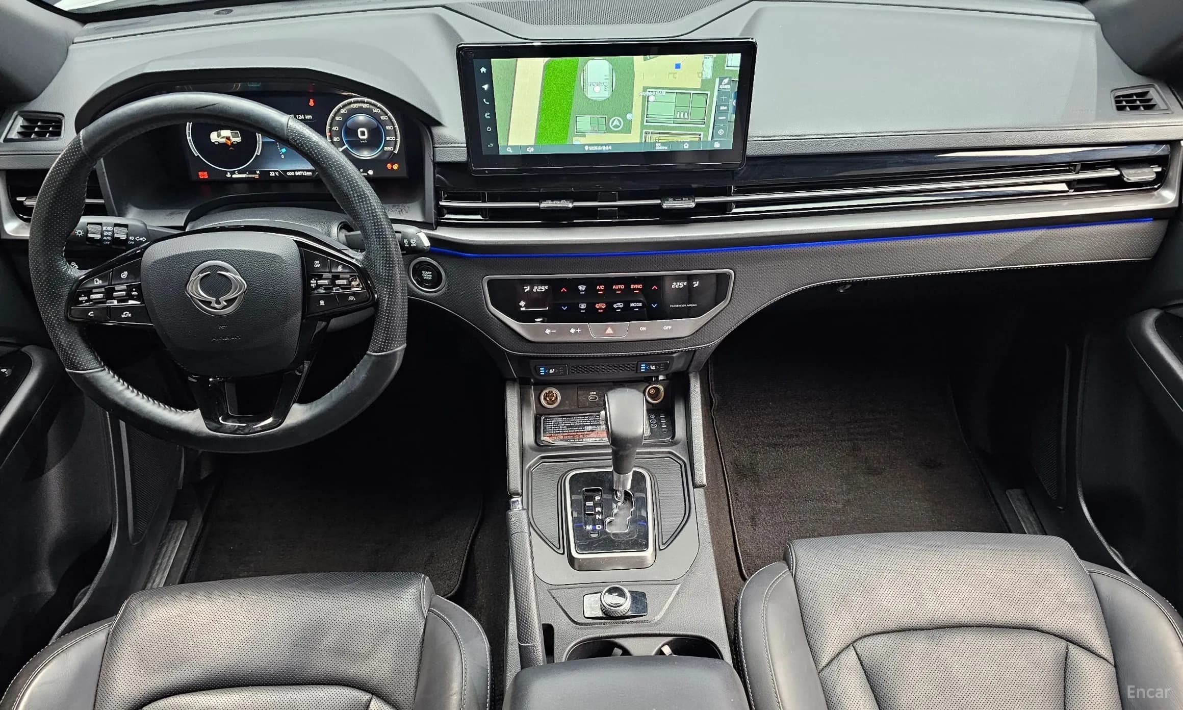 Rexton Sports Khan