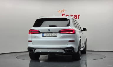 X5 (G05)