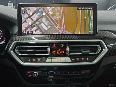 X4 (G02)