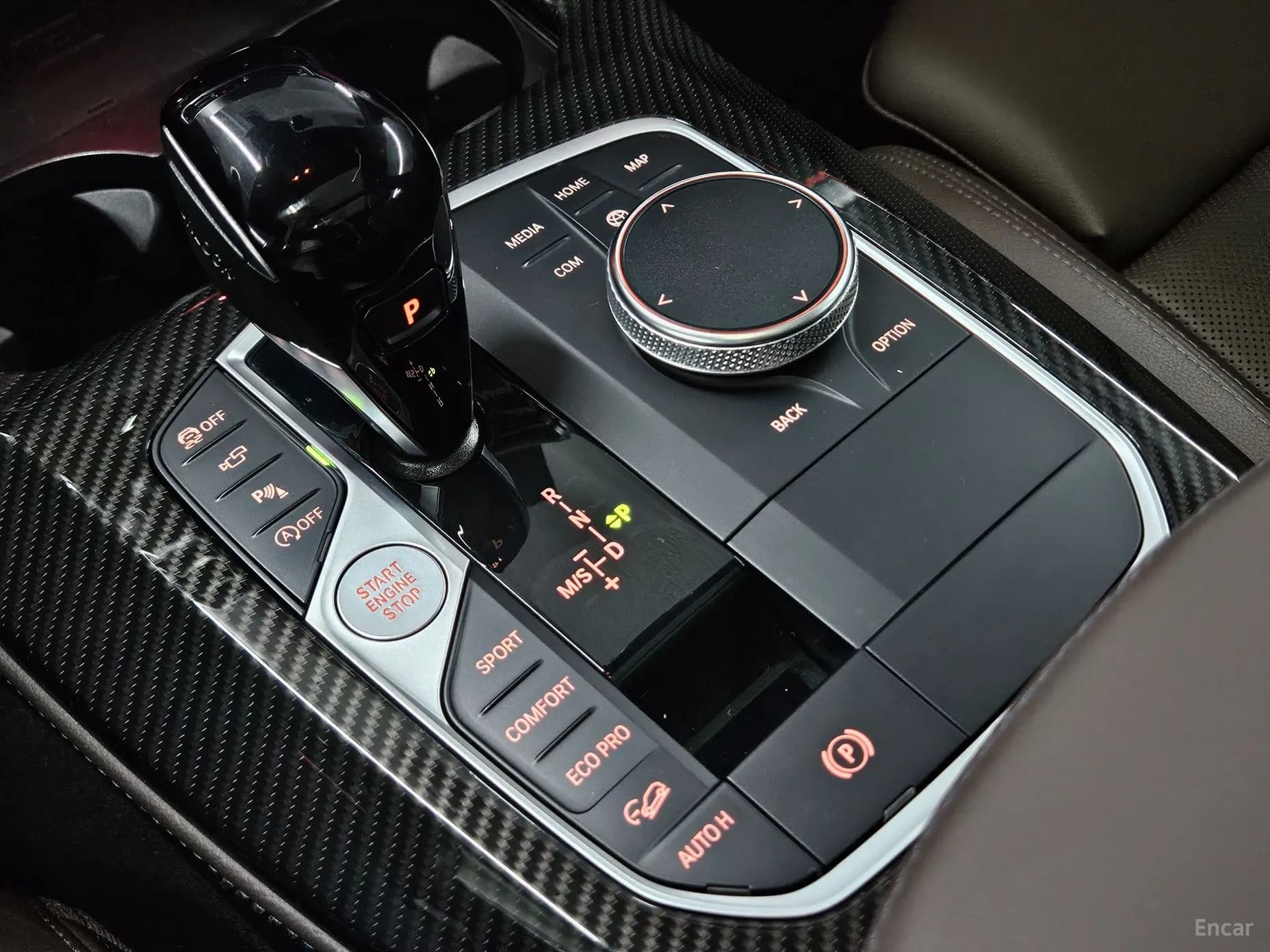 X4 (G02)