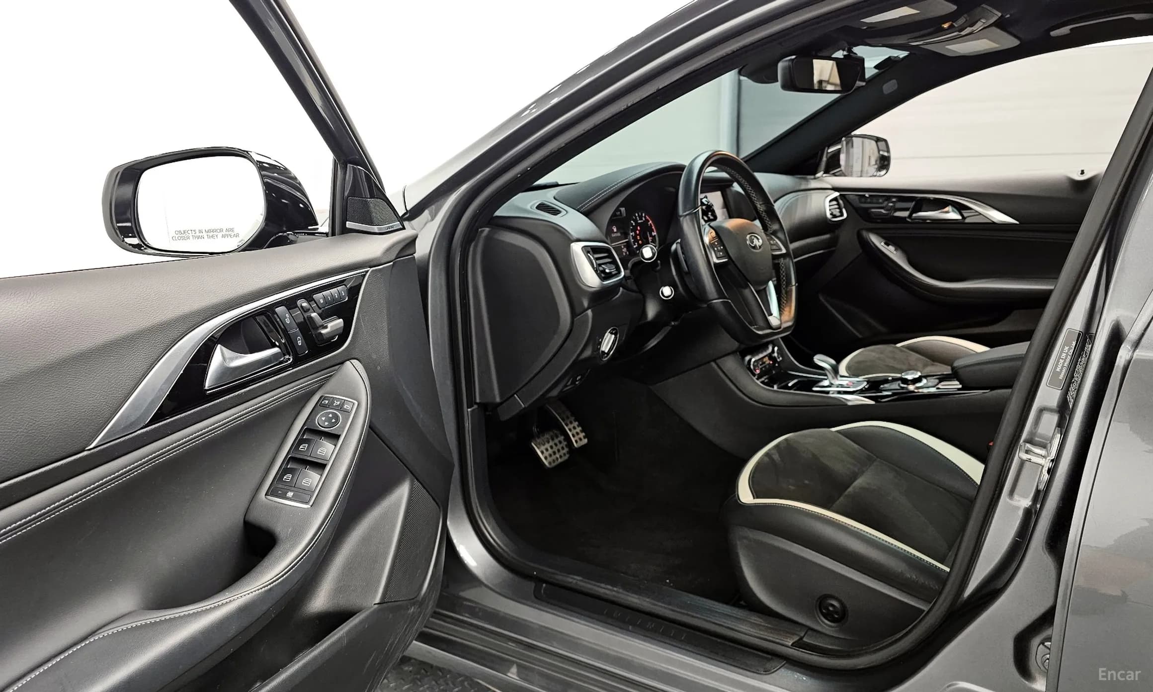 Q30