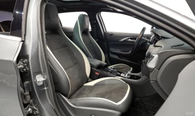 Q30