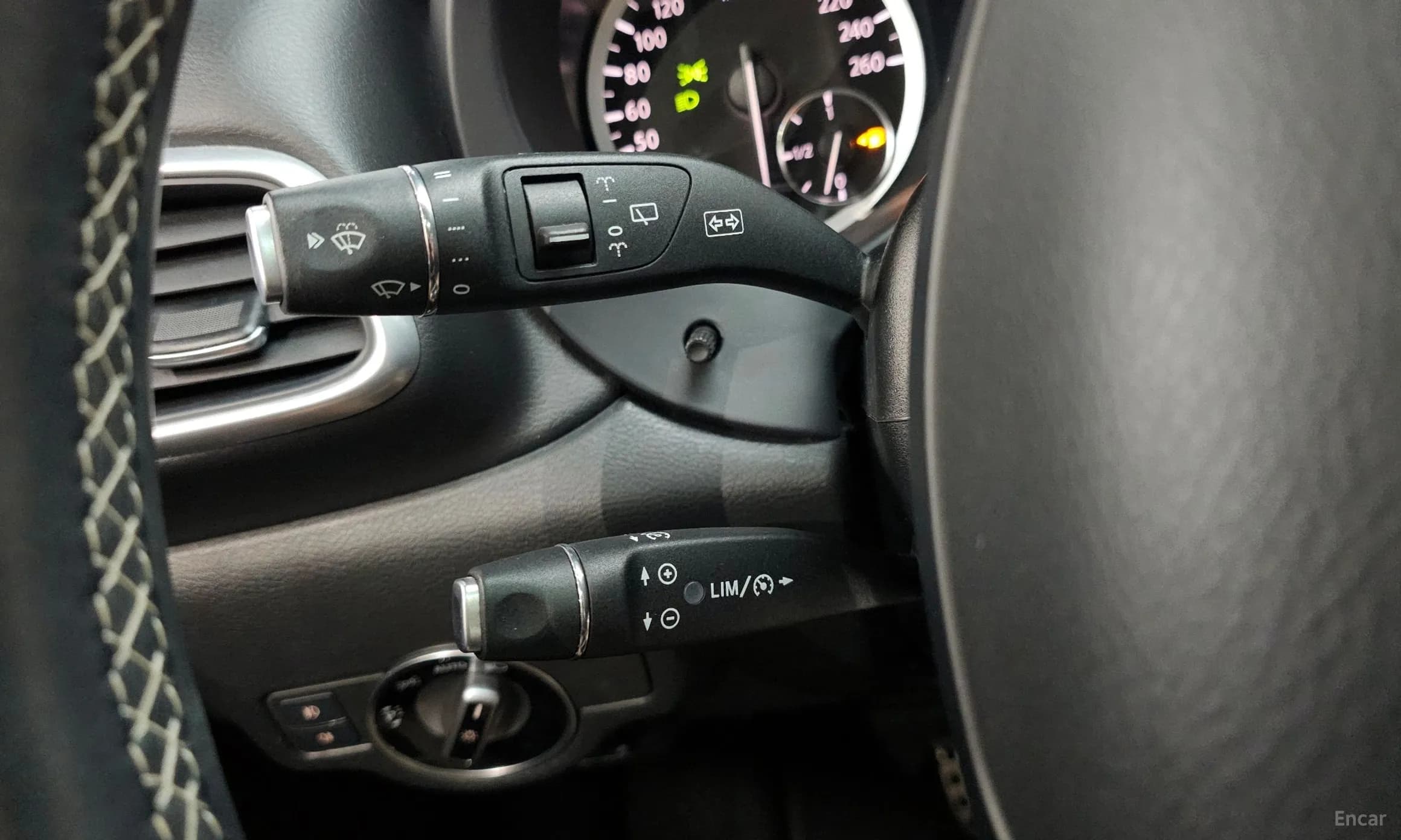 Q30