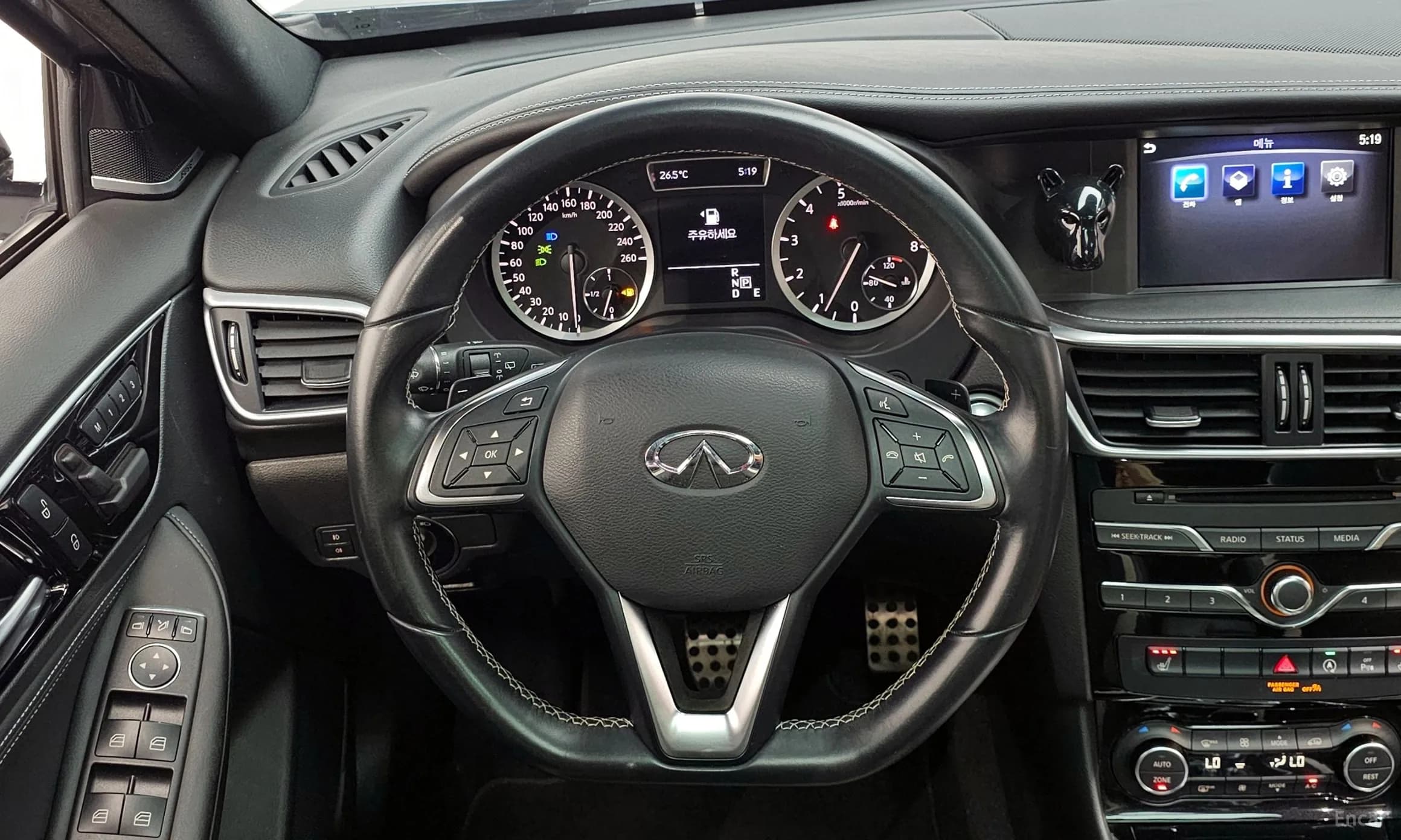Q30