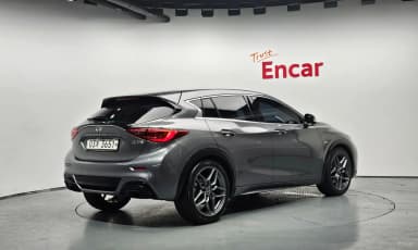 Q30