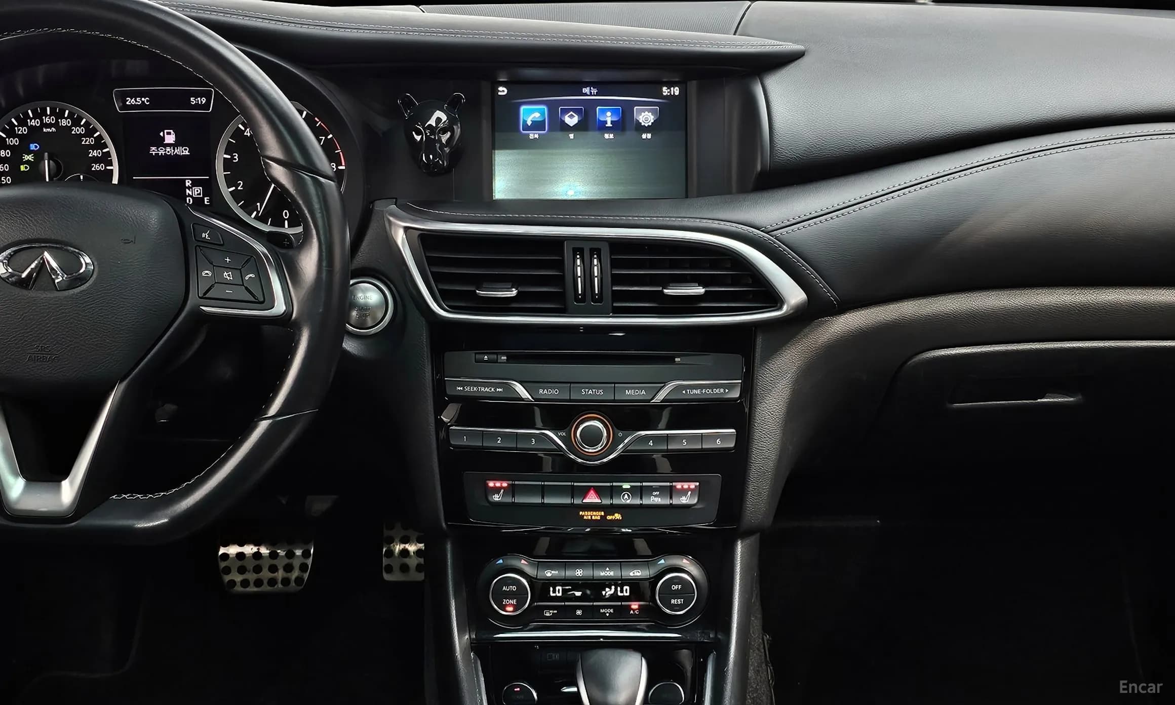 Q30