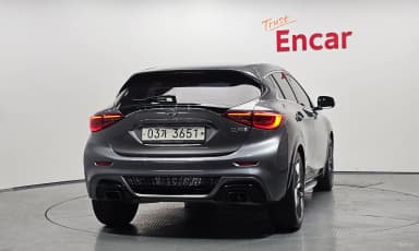 Q30