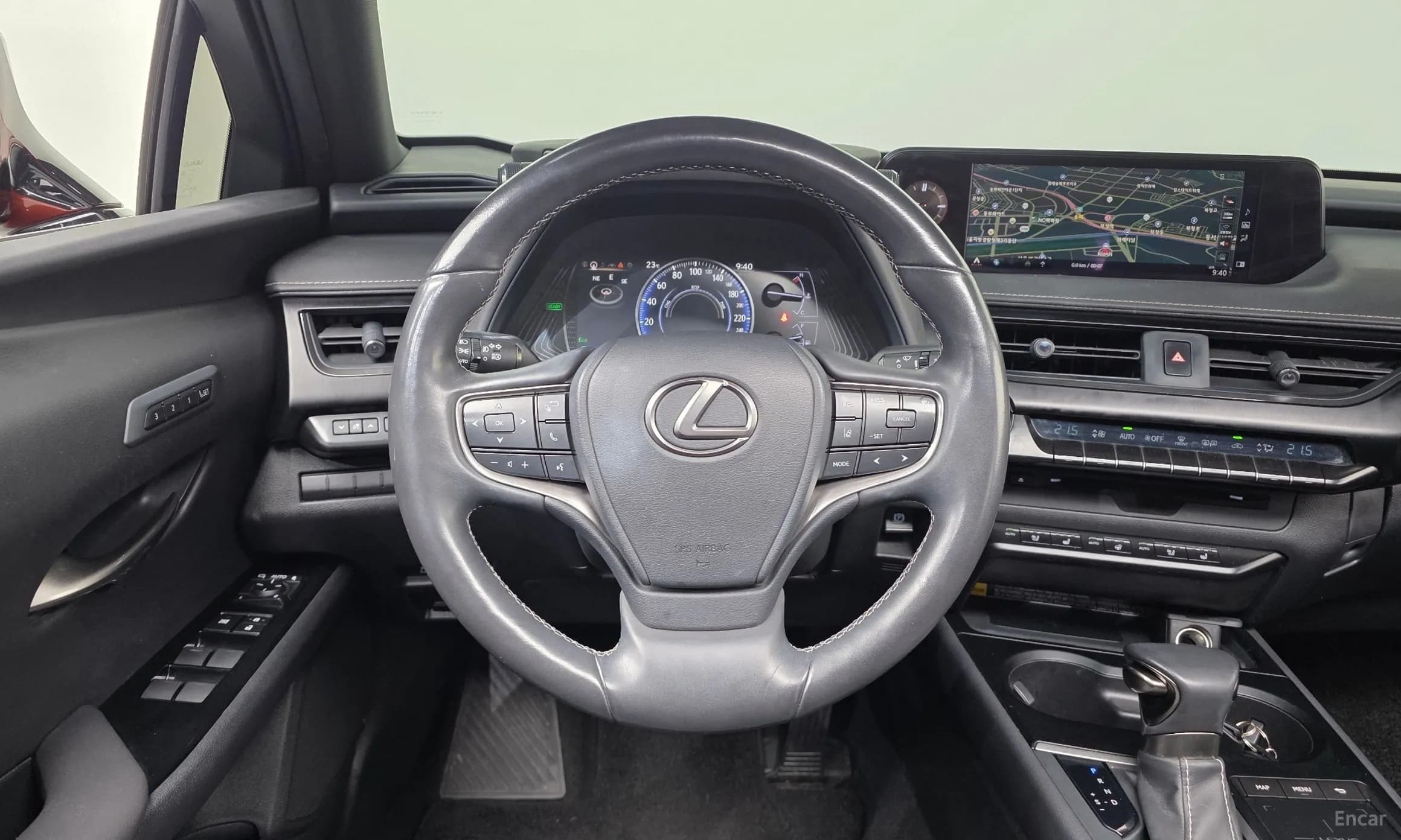 UX250h