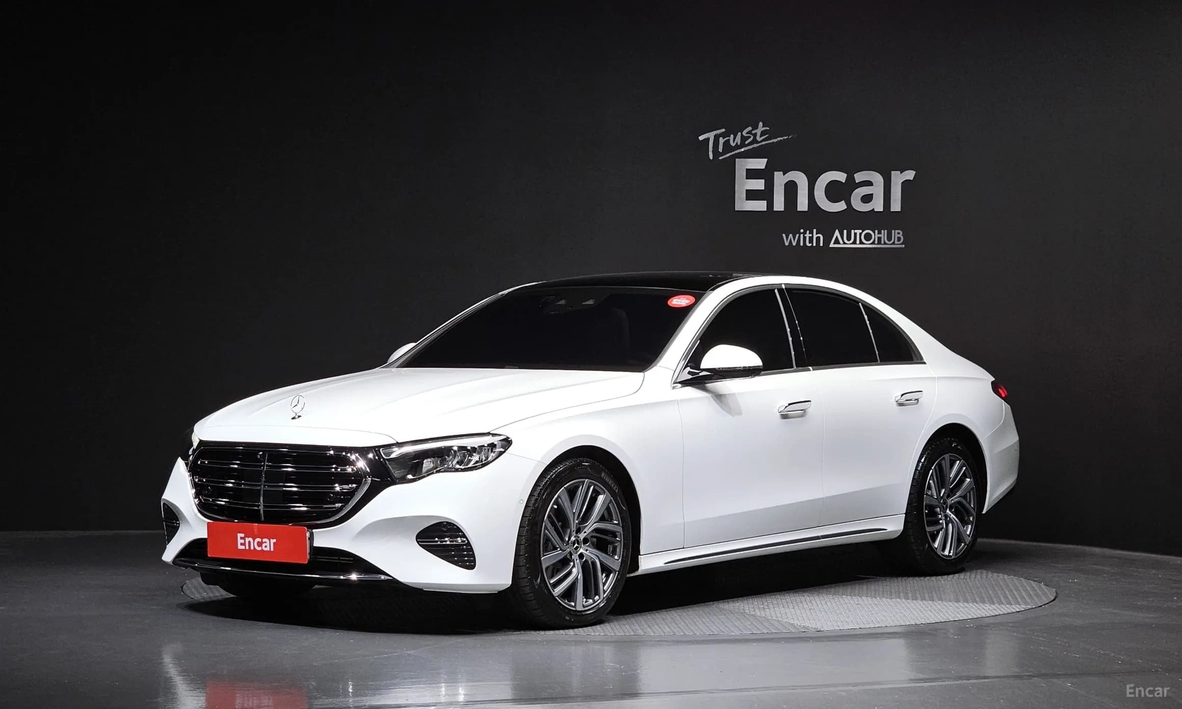 E-Class W214