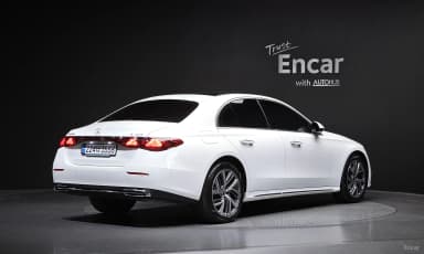 E-Class W214
