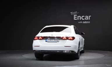 E-Class W214