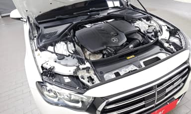 E-Class W214