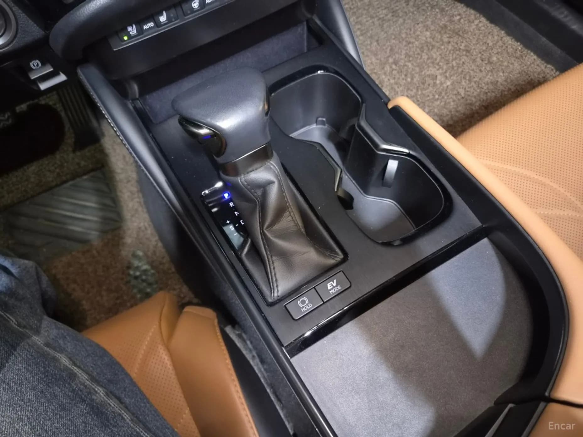ES300h 7th Generation