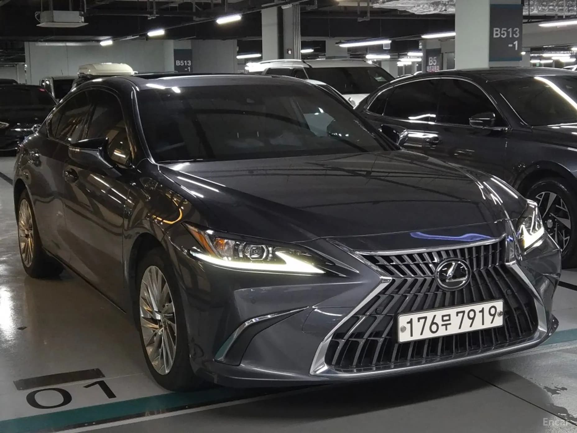 ES300h 7th Generation