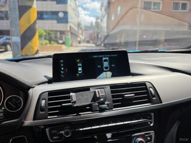 Series 4 (F32)