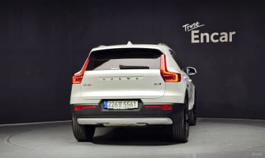 XC40