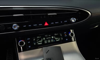 GV70