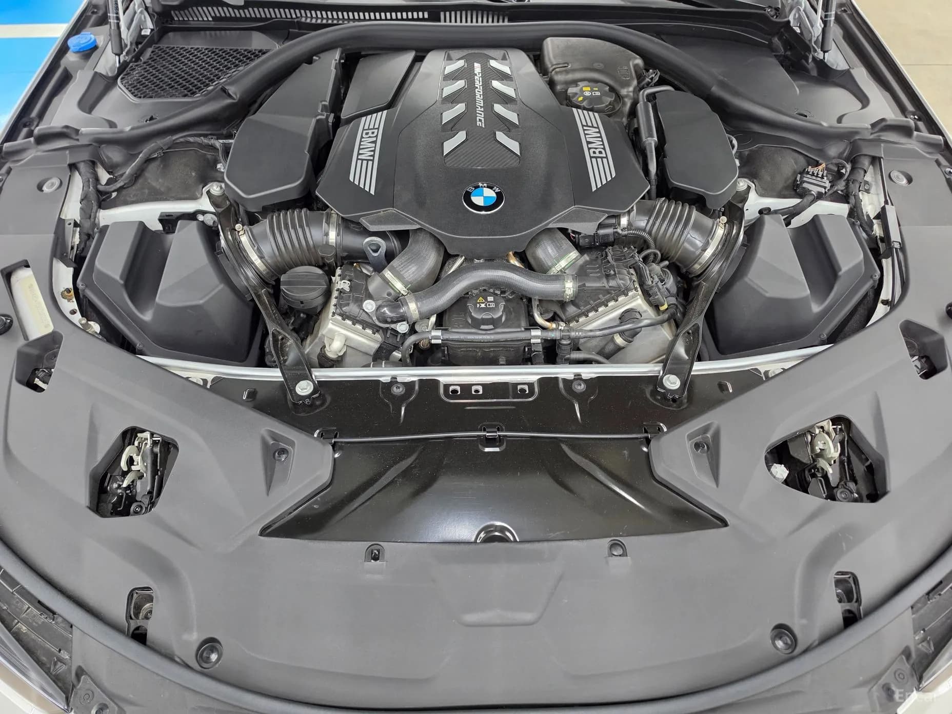 8-series (G15)