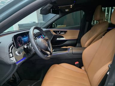 E-Class W214