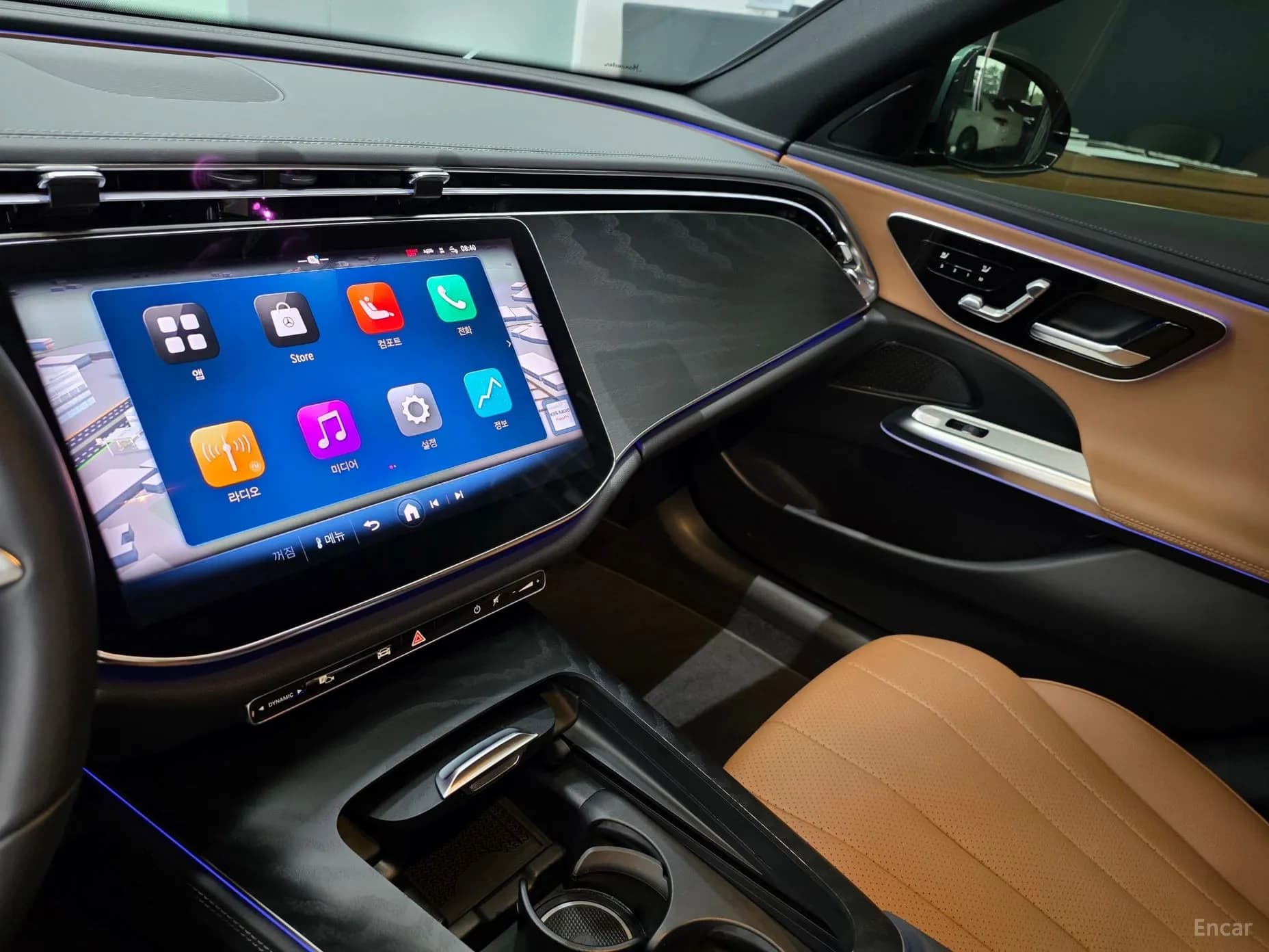E-Class W214