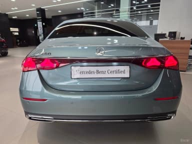 E-Class W214