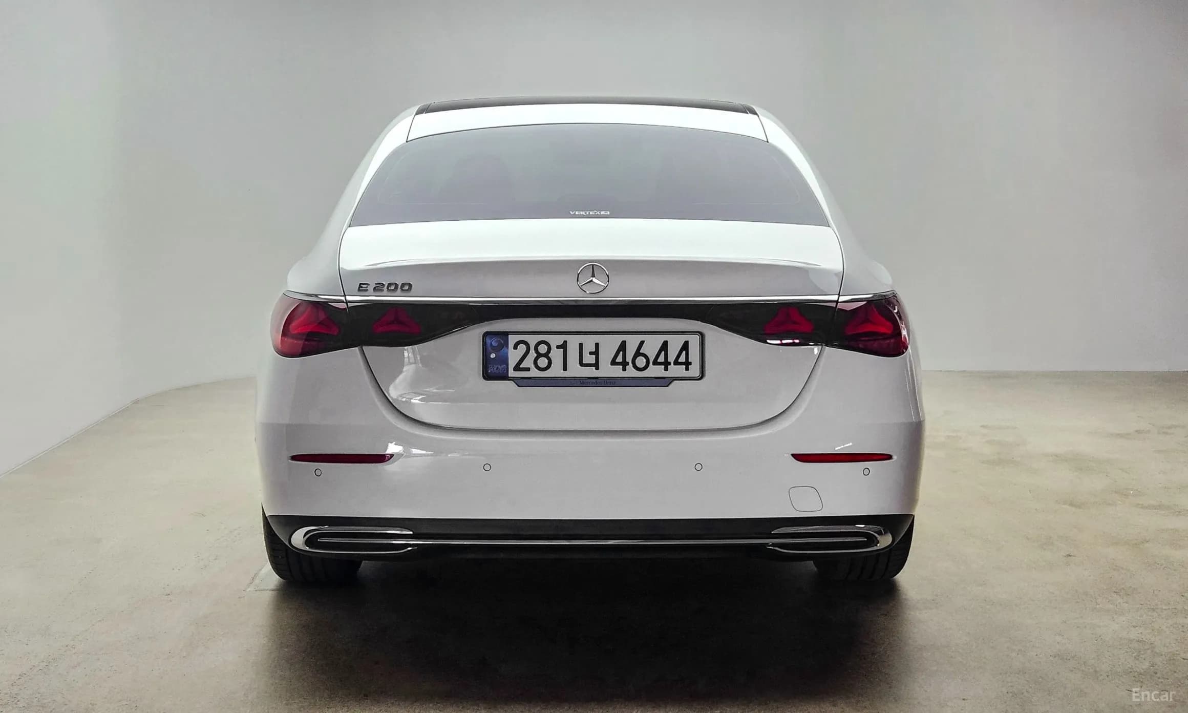 E-Class W214