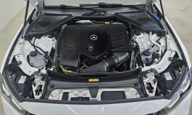 E-Class W214