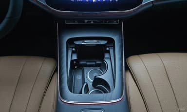 E-Class W214