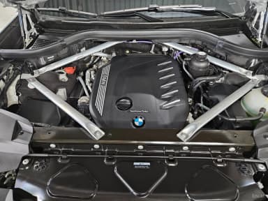 X7 (G07)