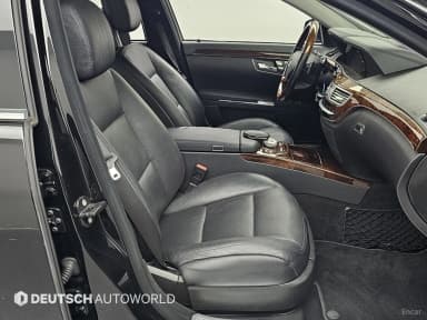 S-Class W221