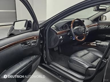 S-Class W221