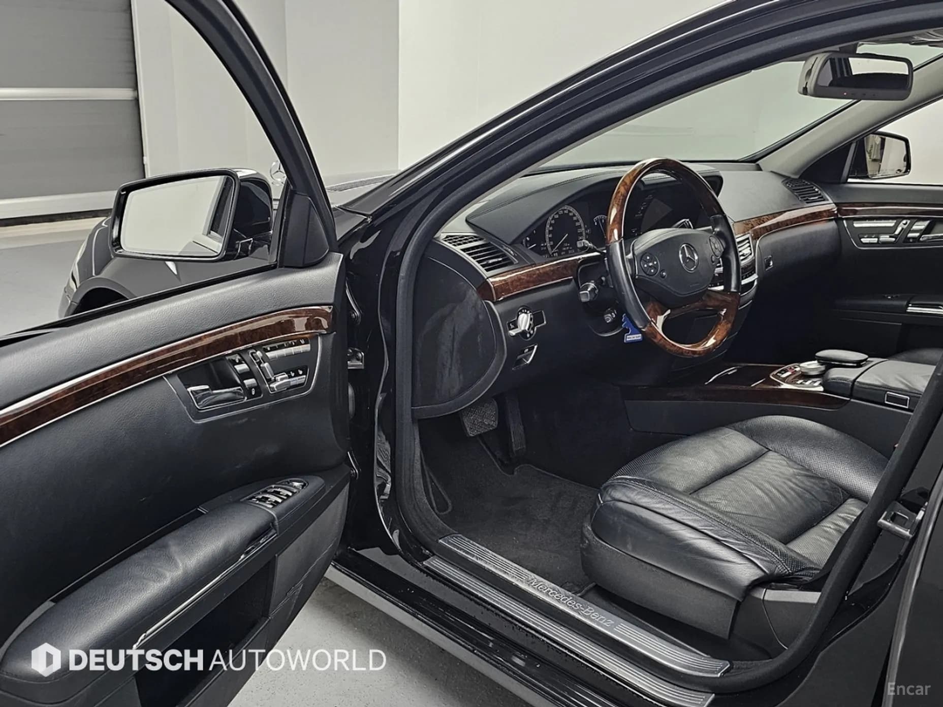 S-Class W221