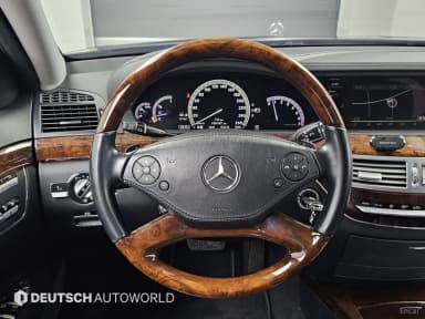 S-Class W221