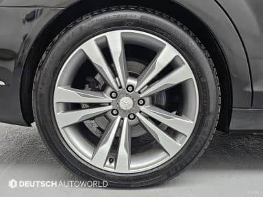 S-Class W221