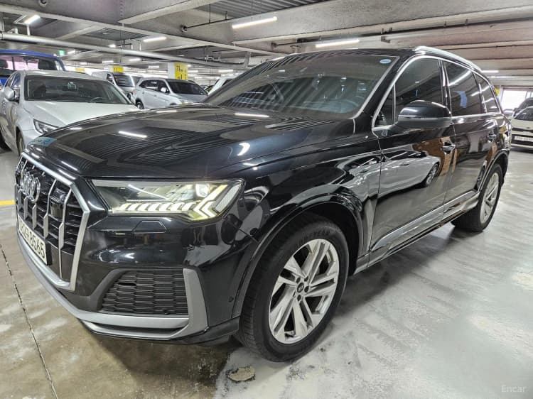 Q7 (4M)