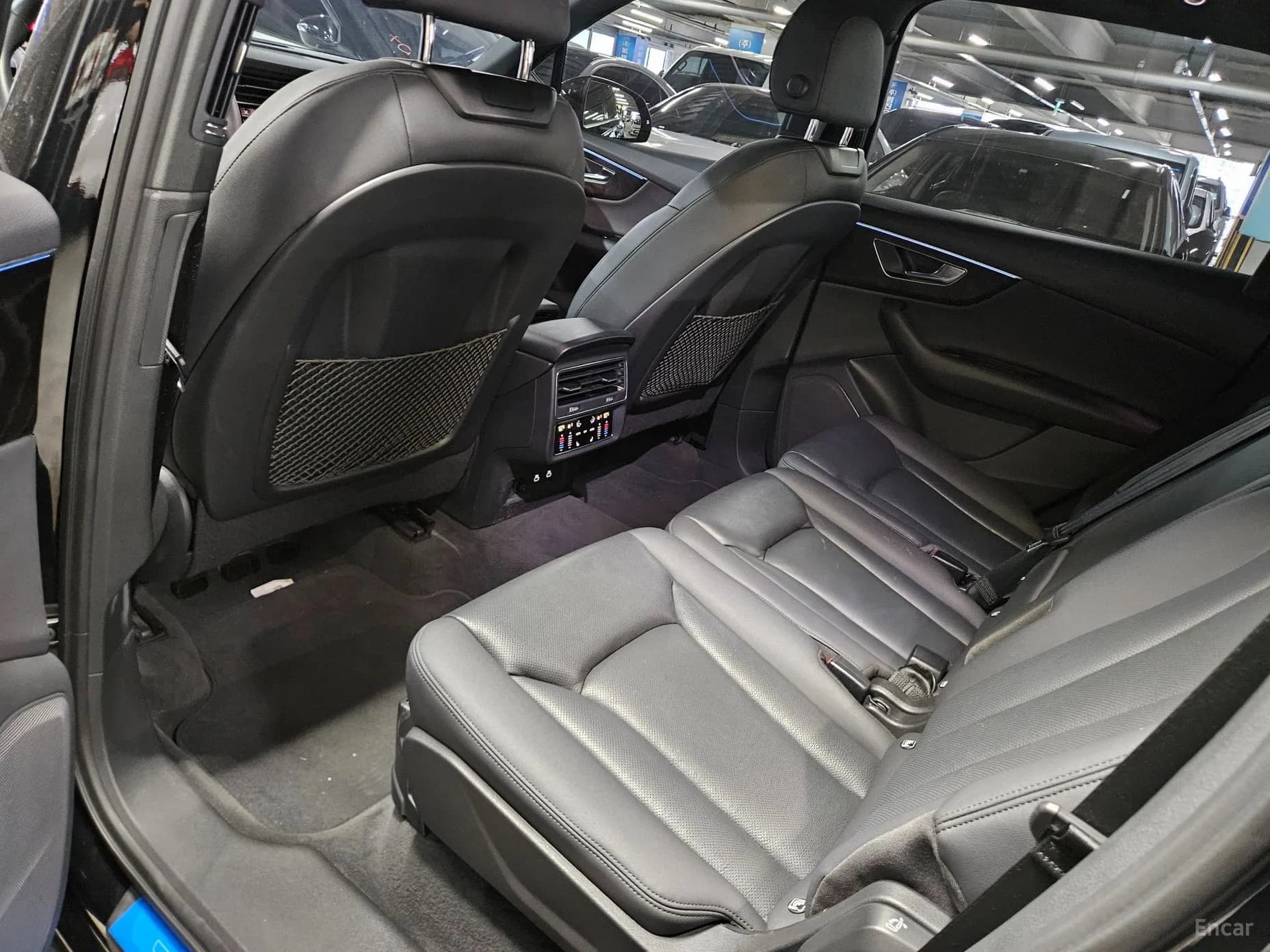 Q7 (4M)