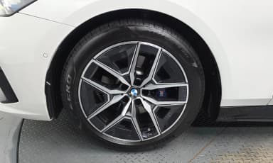 5 Series (G60)