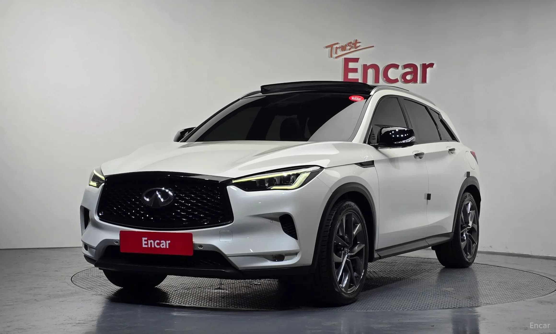 QX50 (P71A)