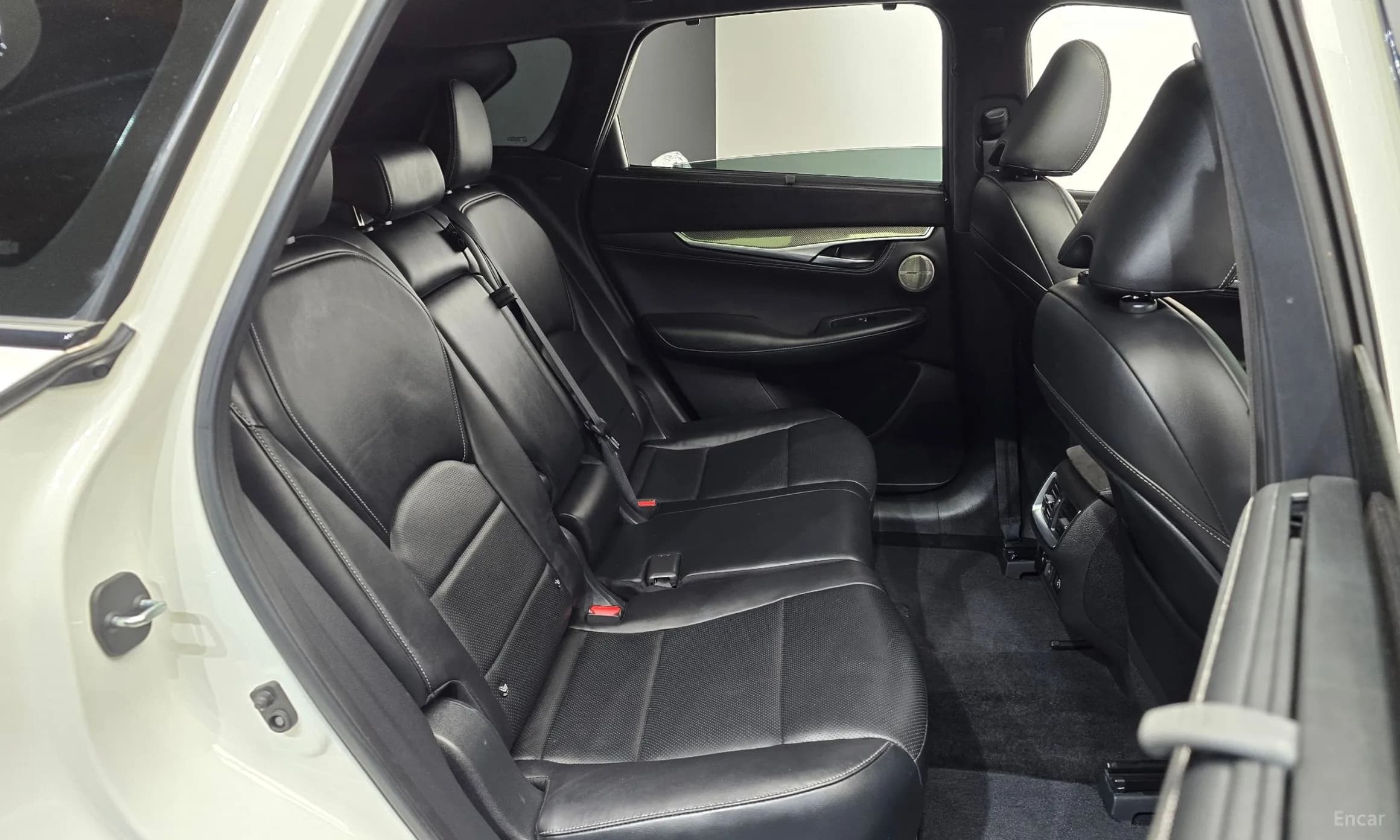 QX50 (P71A)